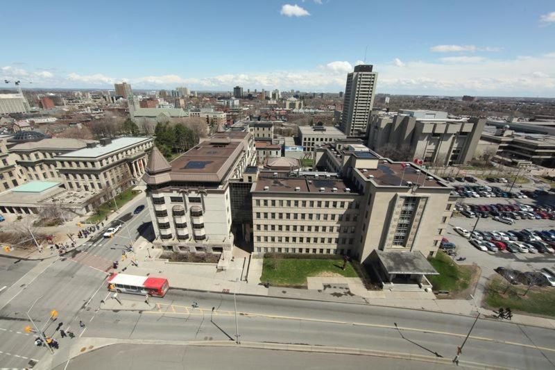 Corporate Stays 50 Laurier Splendid Apartments 오타와 외부 사진